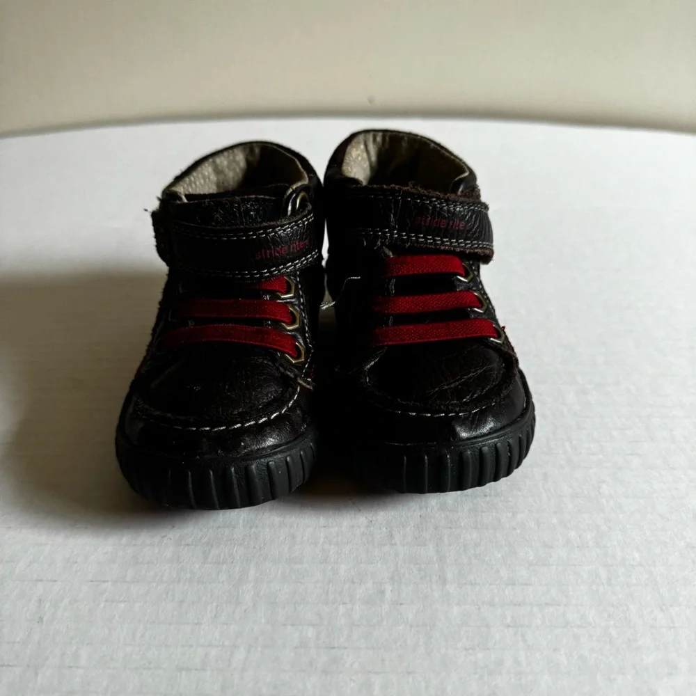 Stride Rite Boots SRT Quest Infant/Toddler Walking Shoes Brown